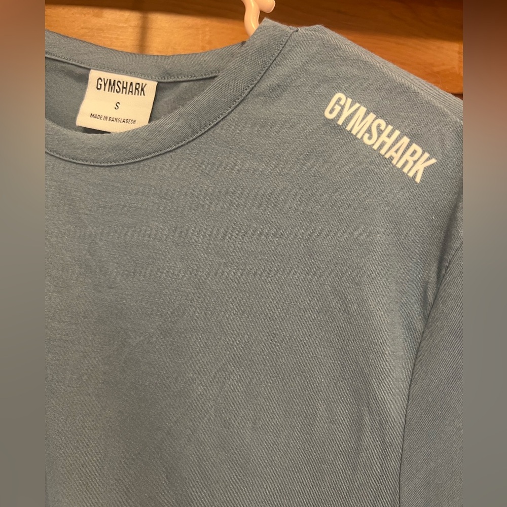 Gymshark Tee - Picture 2 of 5